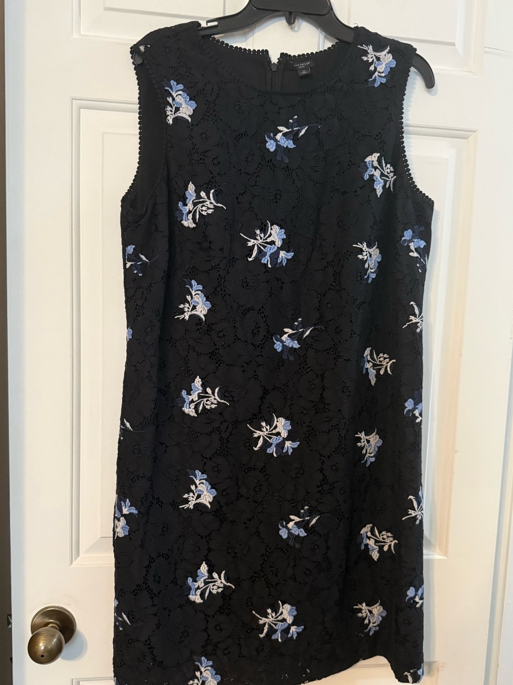 Ann Taylor Petite 16P Black Lace Blue Floral Embroidered Sheath Dress